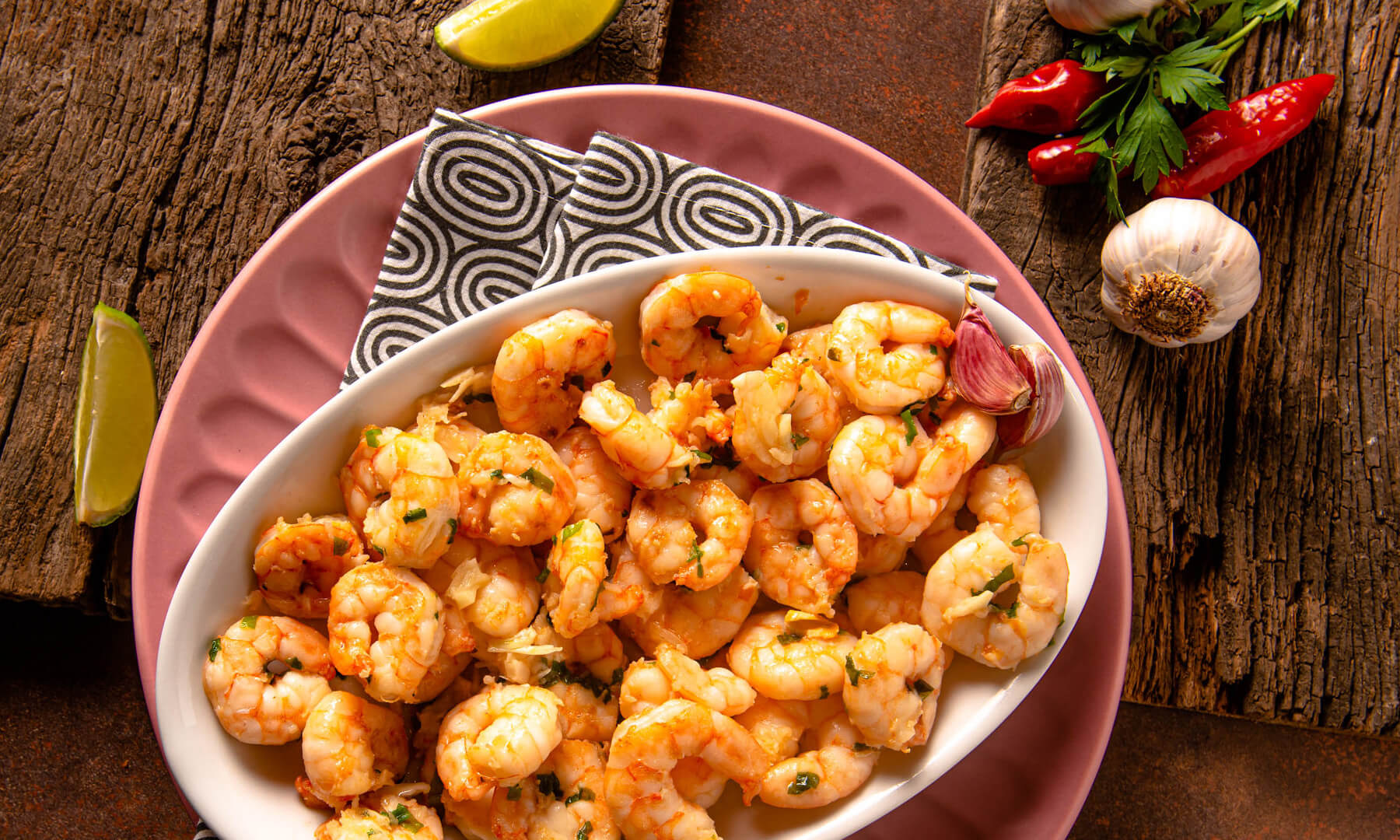prato camarao ao alho e oleo